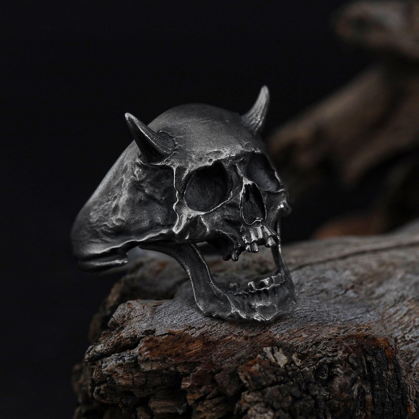 Rhodium Plated Demon Head Ring: Horned Skull Ring, Biker Statement Ring, Hellraiser Head Jewelry, Gothic Men Ring